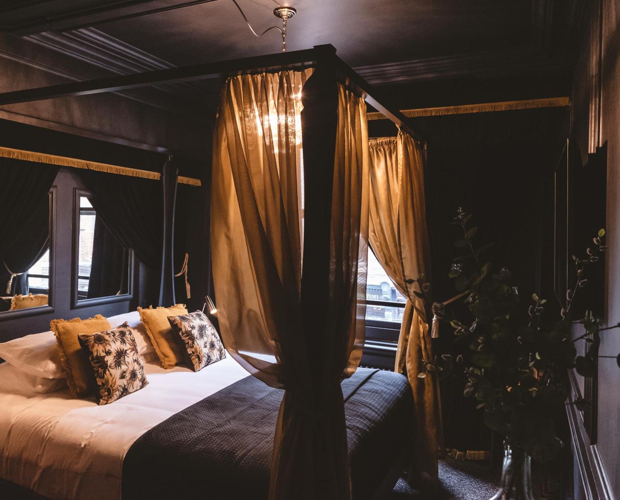 Impossible Motel ヨーク エクステリア 写真